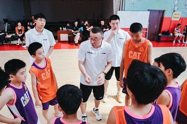 篮球周训练计划包括哪些内容呢图片_0
